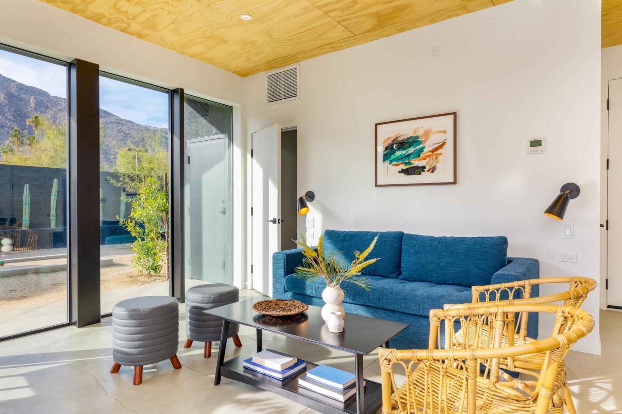 Blackhaus By Avantstay Ada Modern Rooms, Pool & Bbq بالم سبرينغس المظهر الخارجي الصورة