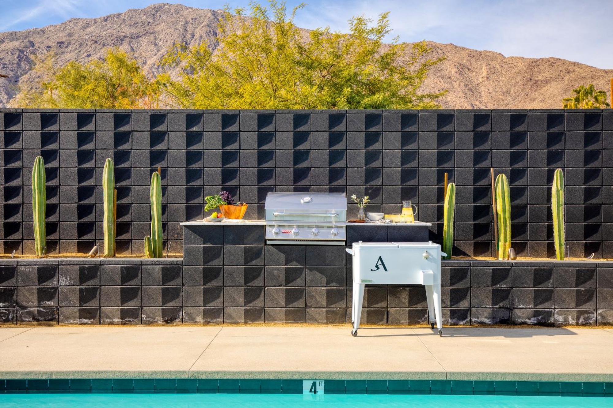 Blackhaus By Avantstay Ada Modern Rooms, Pool & Bbq بالم سبرينغس المظهر الخارجي الصورة